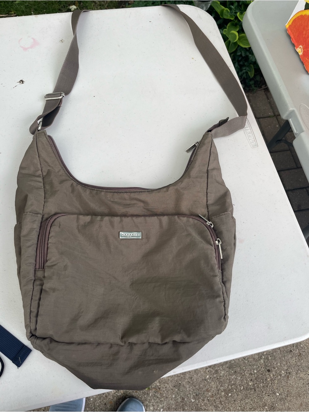 Baggallini Taupe Nylon Messenger Crossbody Bag
